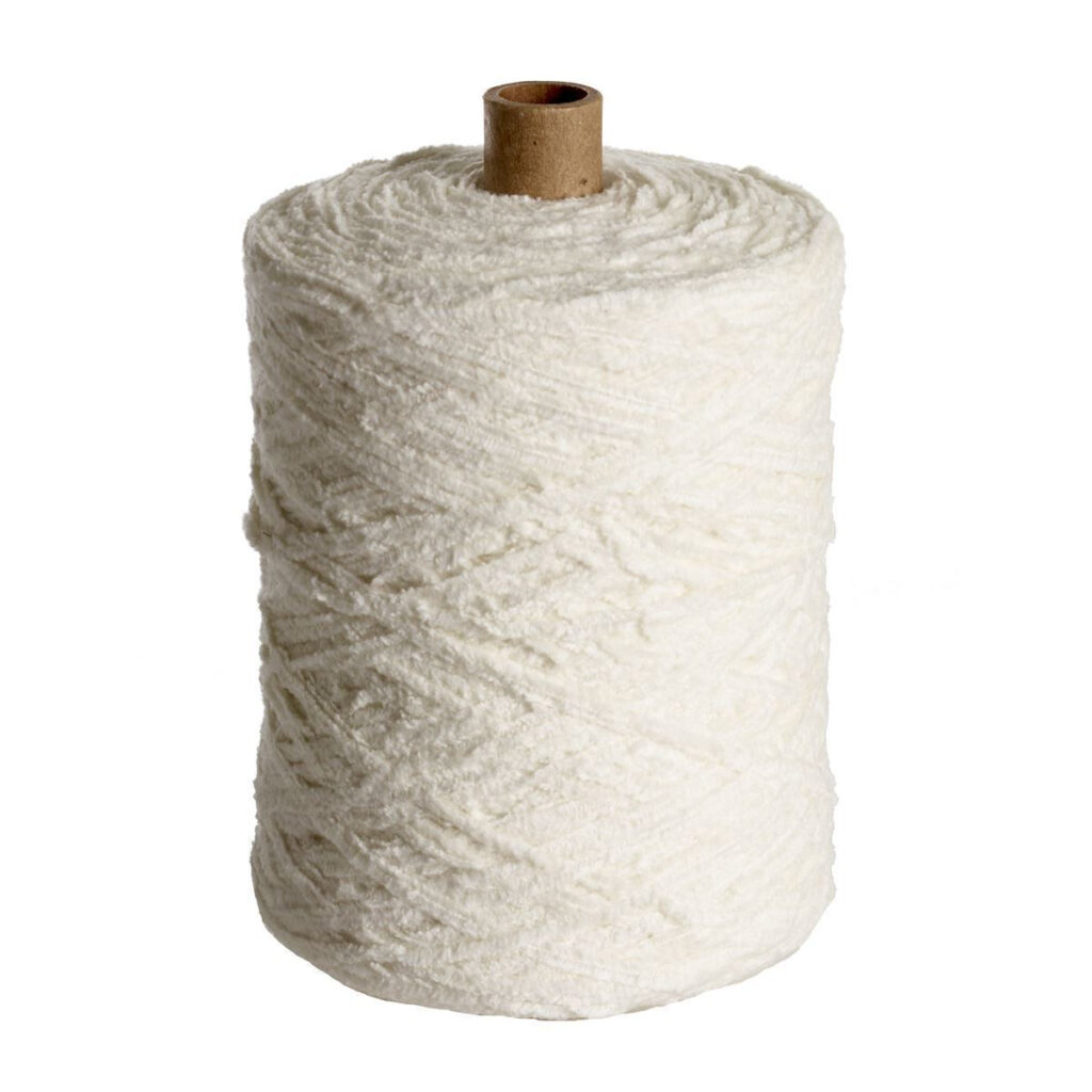 Garnhuset Chenille - Antique White - Antik