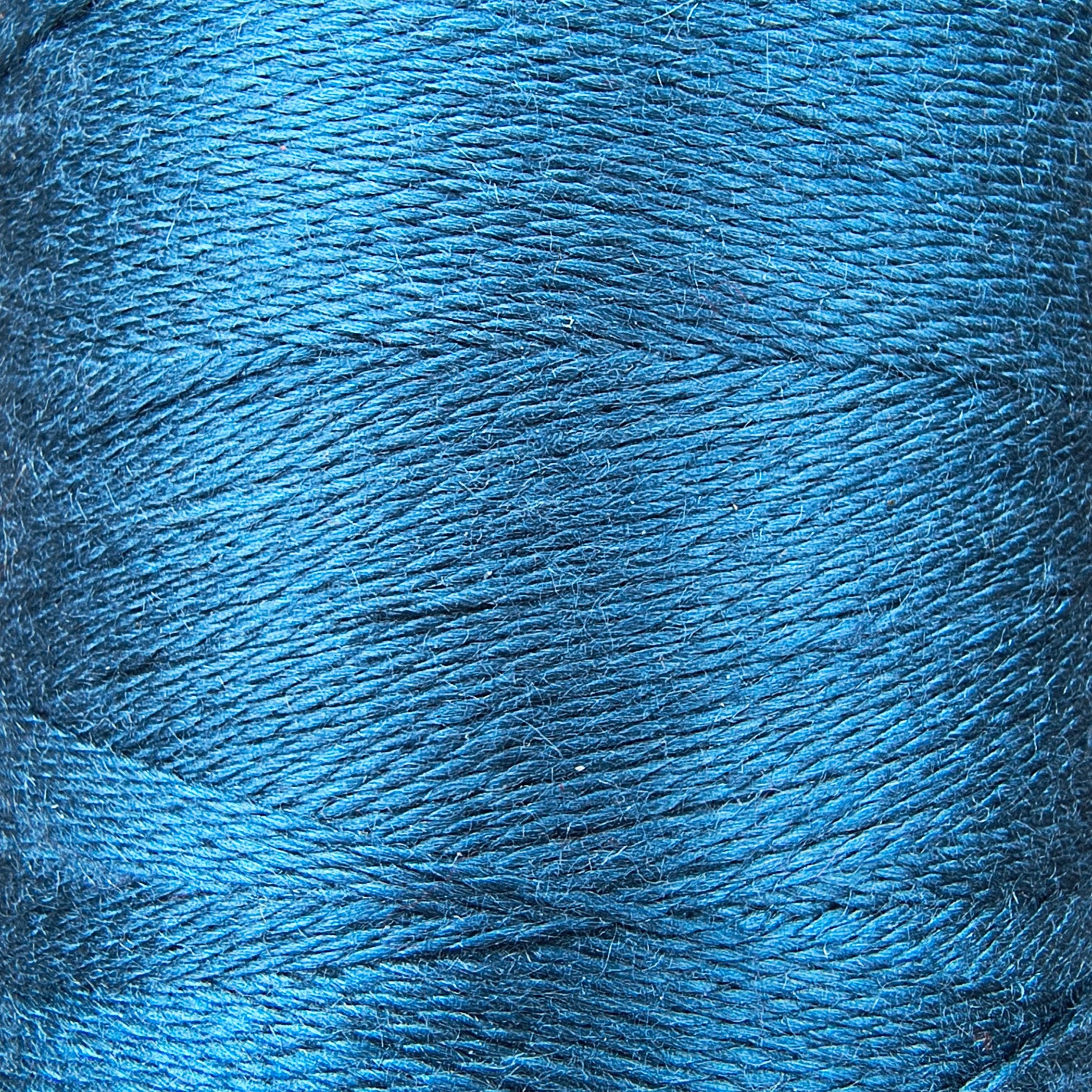 Silk 20/2Nm - Silver Lake Blue - 176 - Image 1